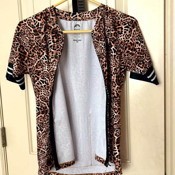 Ladies Zoic Cycling Jersey. Amazing Cheetah Print!  Size S. New/wtags - Picture 3 of 11